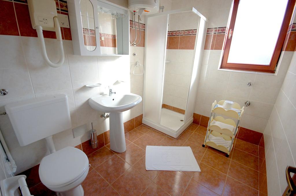 מאלינסקה Apartment Zlatica By El-Pi Tours מראה חיצוני תמונה